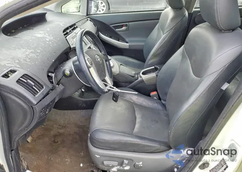 2014 Toyota Prius Four z USA, uszkodzony, nr VIN JTDKN3DU8E1760672